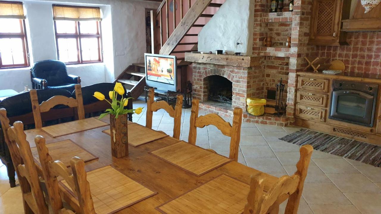 פארנו Deluxe Apartments In The City Center With Balcony מראה חיצוני תמונה