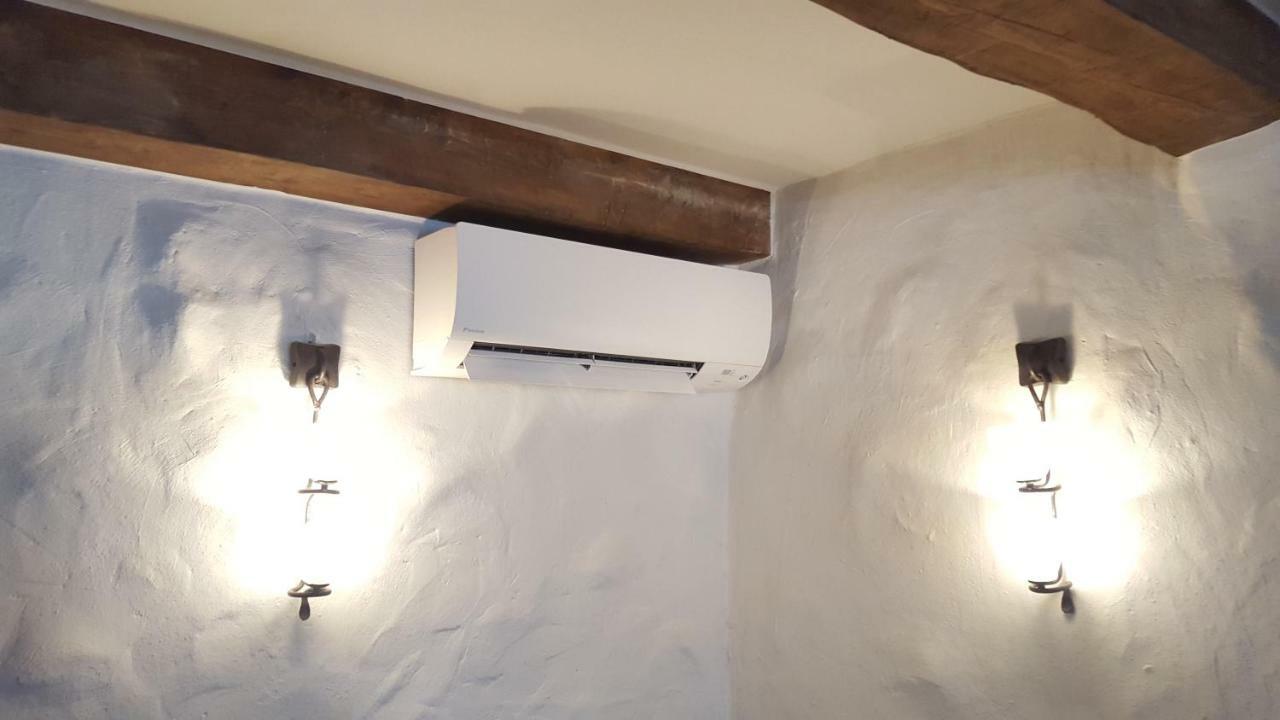 פארנו Deluxe Apartments In The City Center With Balcony מראה חיצוני תמונה