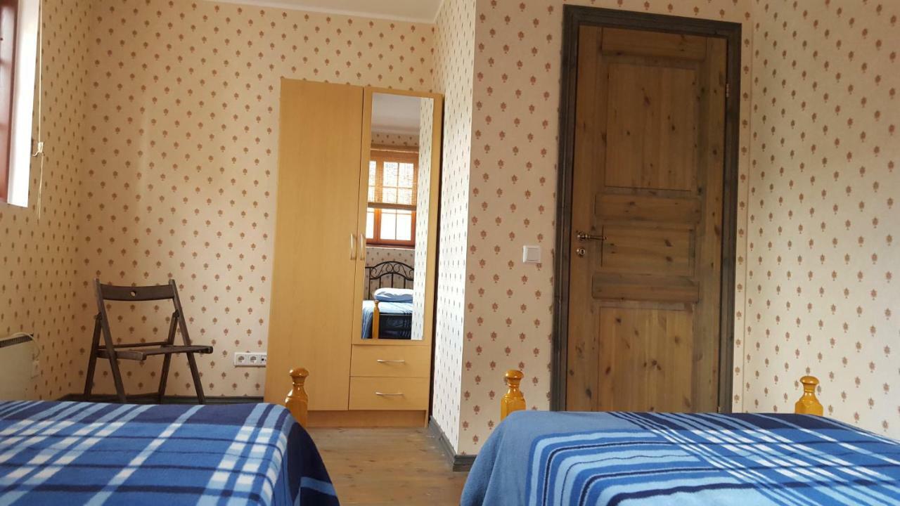 פארנו Deluxe Apartments In The City Center With Balcony מראה חיצוני תמונה